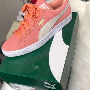 Puma Sneakers